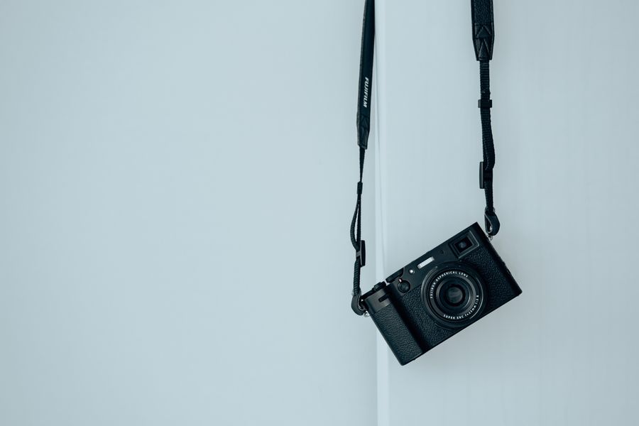 camara compacta vintage diseno minimalista 1 Cámara compacta vintage diseño minimalista